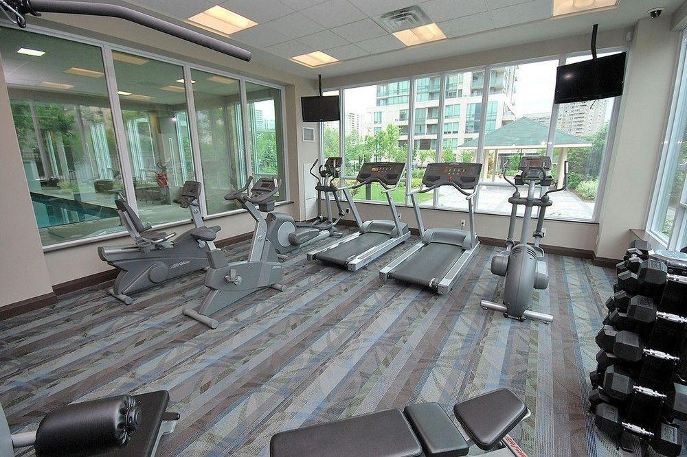 Maplewood Furnished Suites Mississauga Bagian luar foto